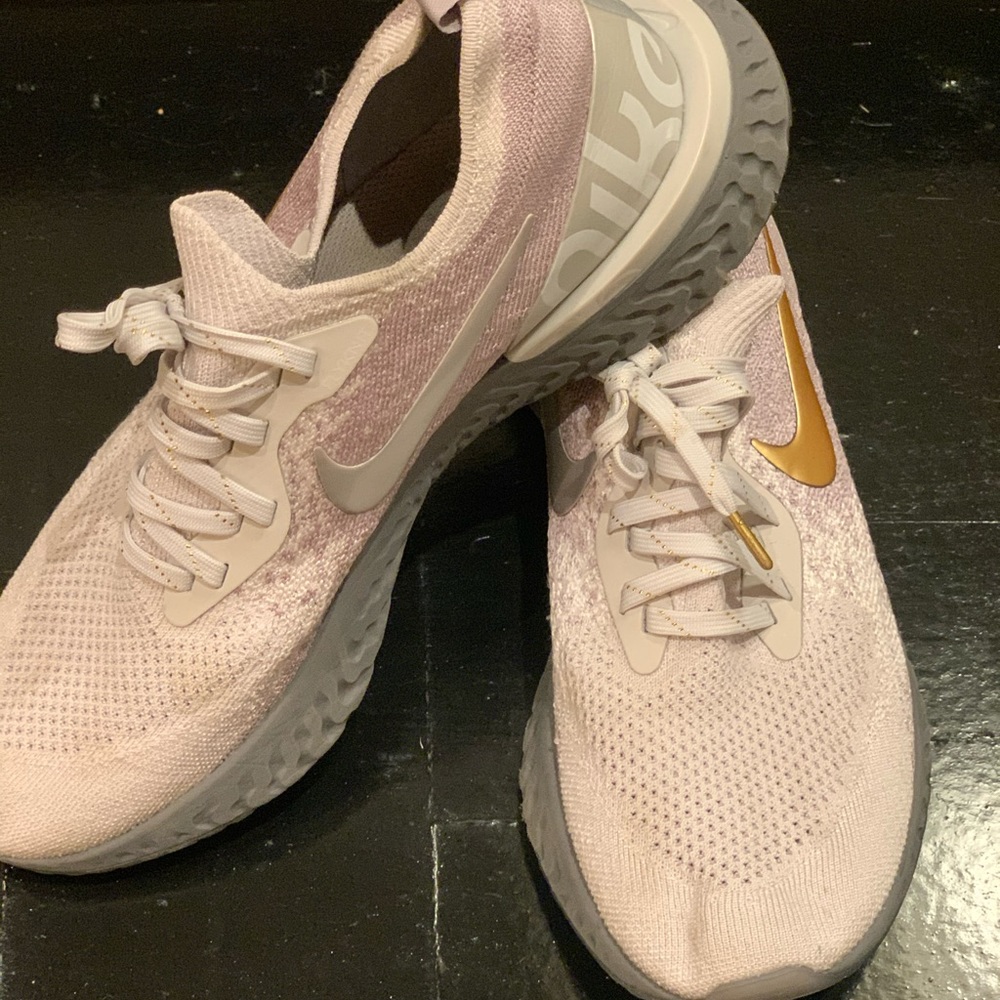 Grey NIKE sneakers